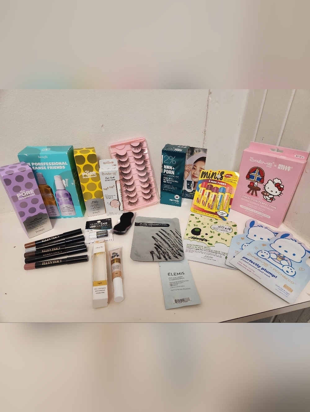 Benefit Creme Shop PrettySkin Ellen Tracy Carmex + Leather Hat BEAUTY BUNDLE